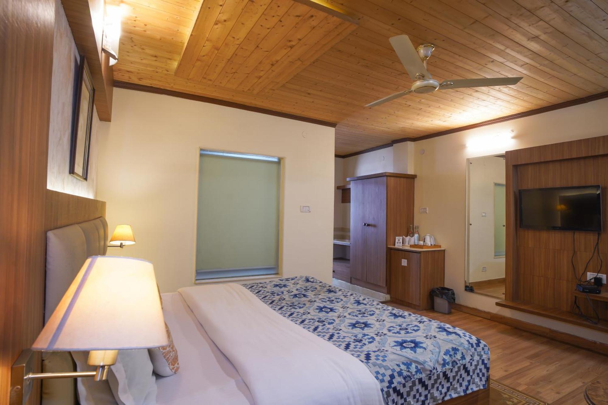 Vilasa Lall Ji Resort Dalhousie Buitenkant foto