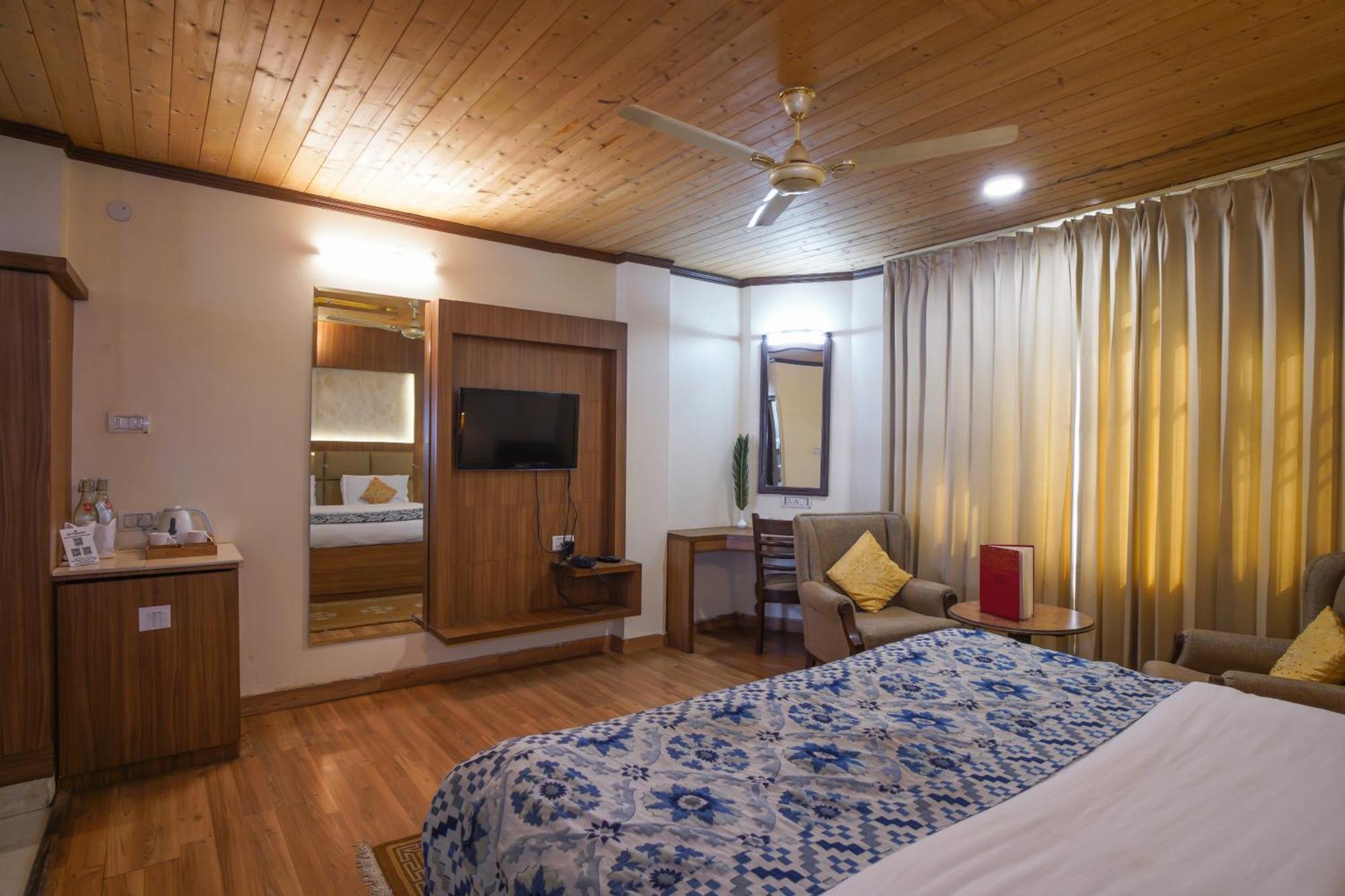 Vilasa Lall Ji Resort Dalhousie Buitenkant foto