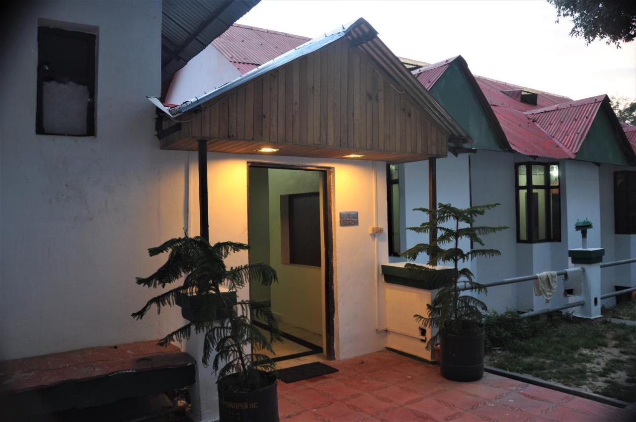 Vilasa Lall Ji Resort Dalhousie Buitenkant foto